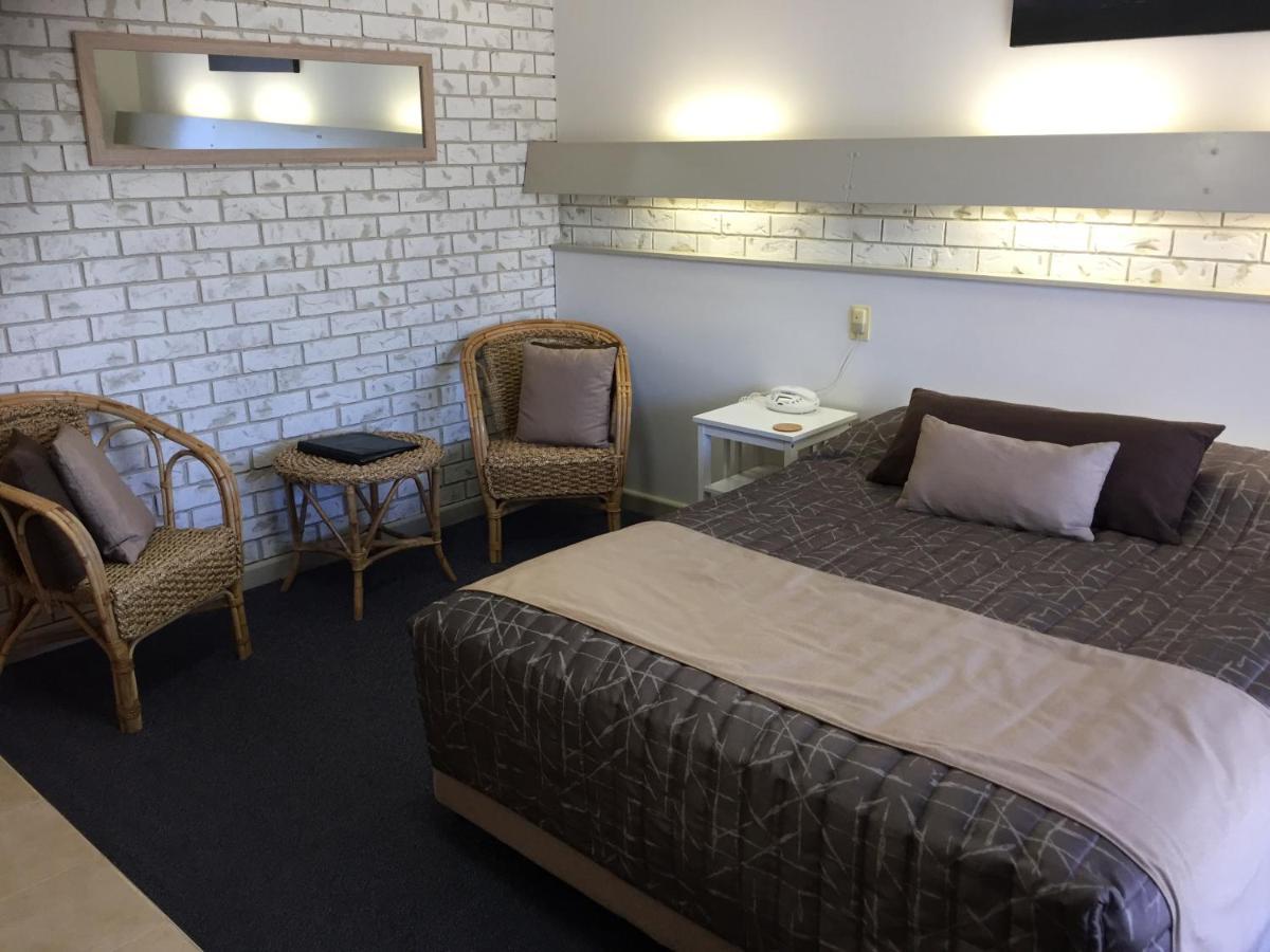 Culcairn Motor Inn Екстериор снимка